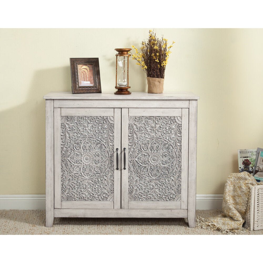 Aria Accent Chest