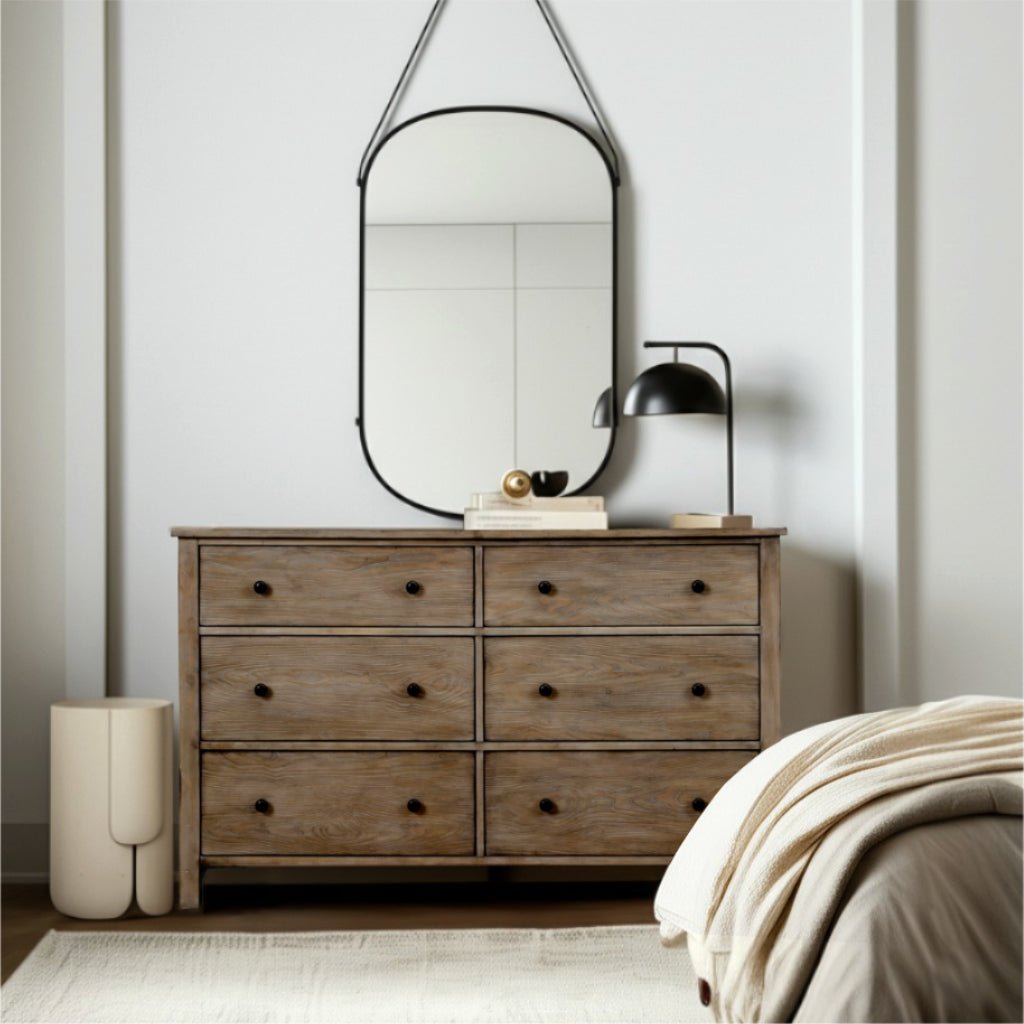 Klassisches Kleid