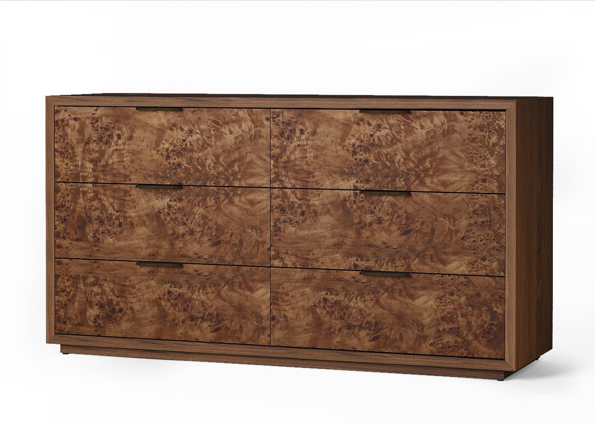 Milan Dresser, Walnuss